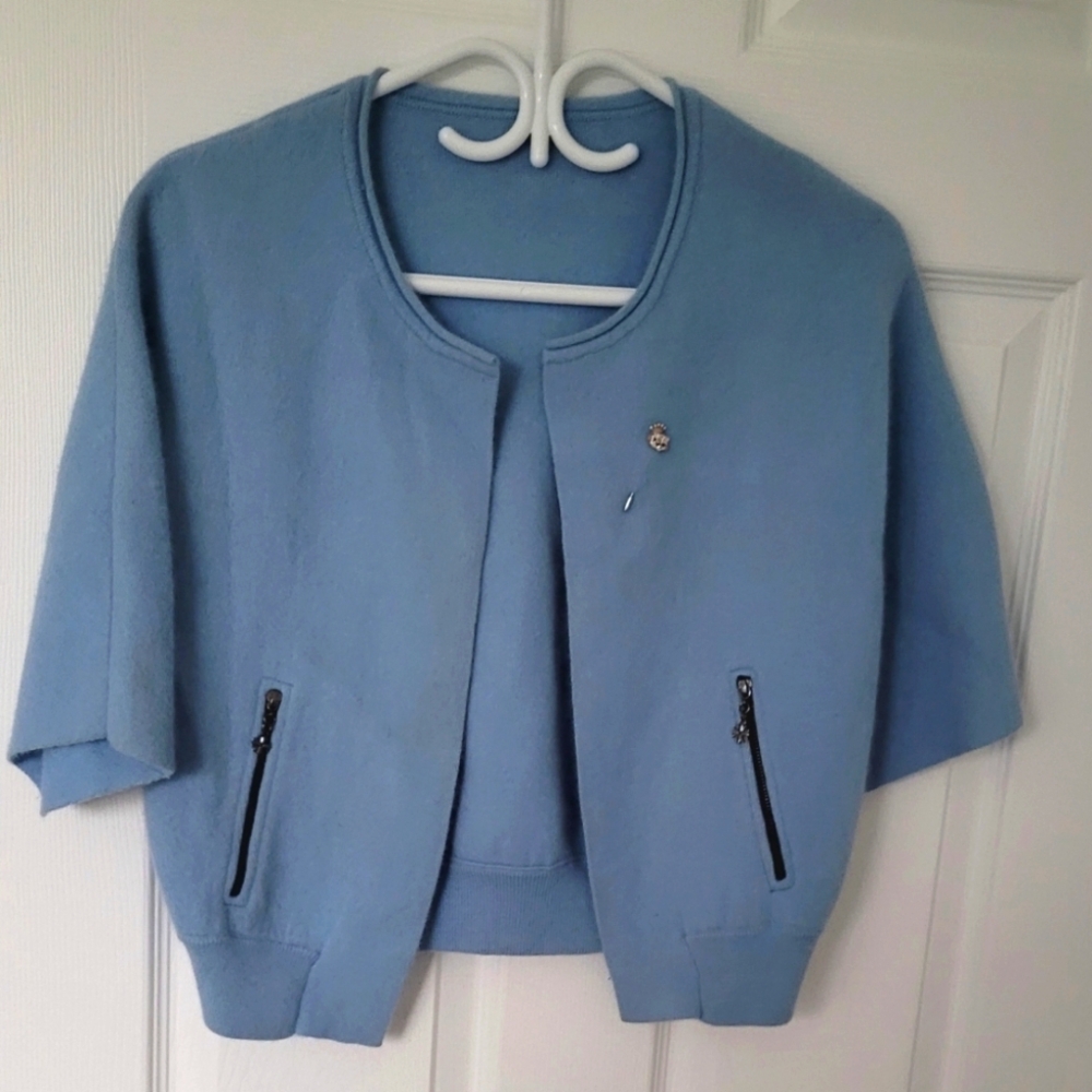 Gorgeous and unique wool cropped cardigan- 100% mink